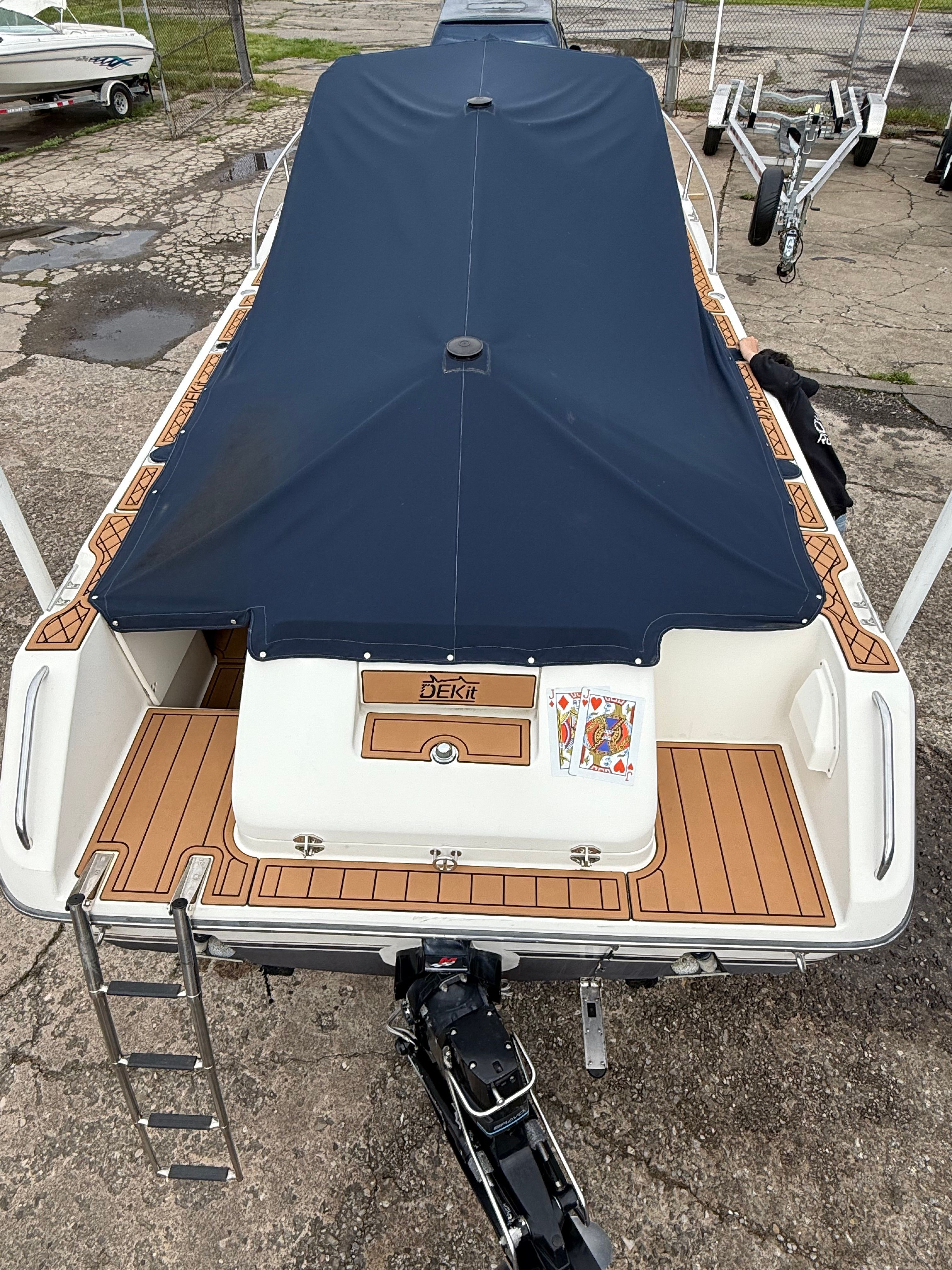 2002 Pursuit 2460 Denali - 7