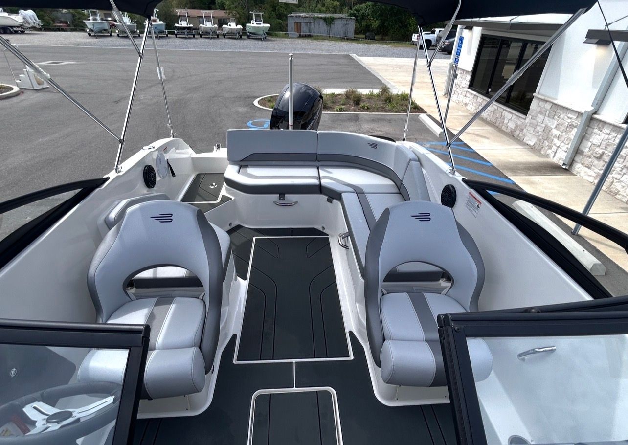 2026 Bayliner V20 - 12