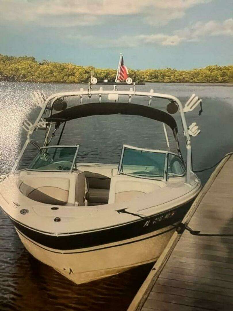2003 Sea Ray 220 Bow Rider - Image 29