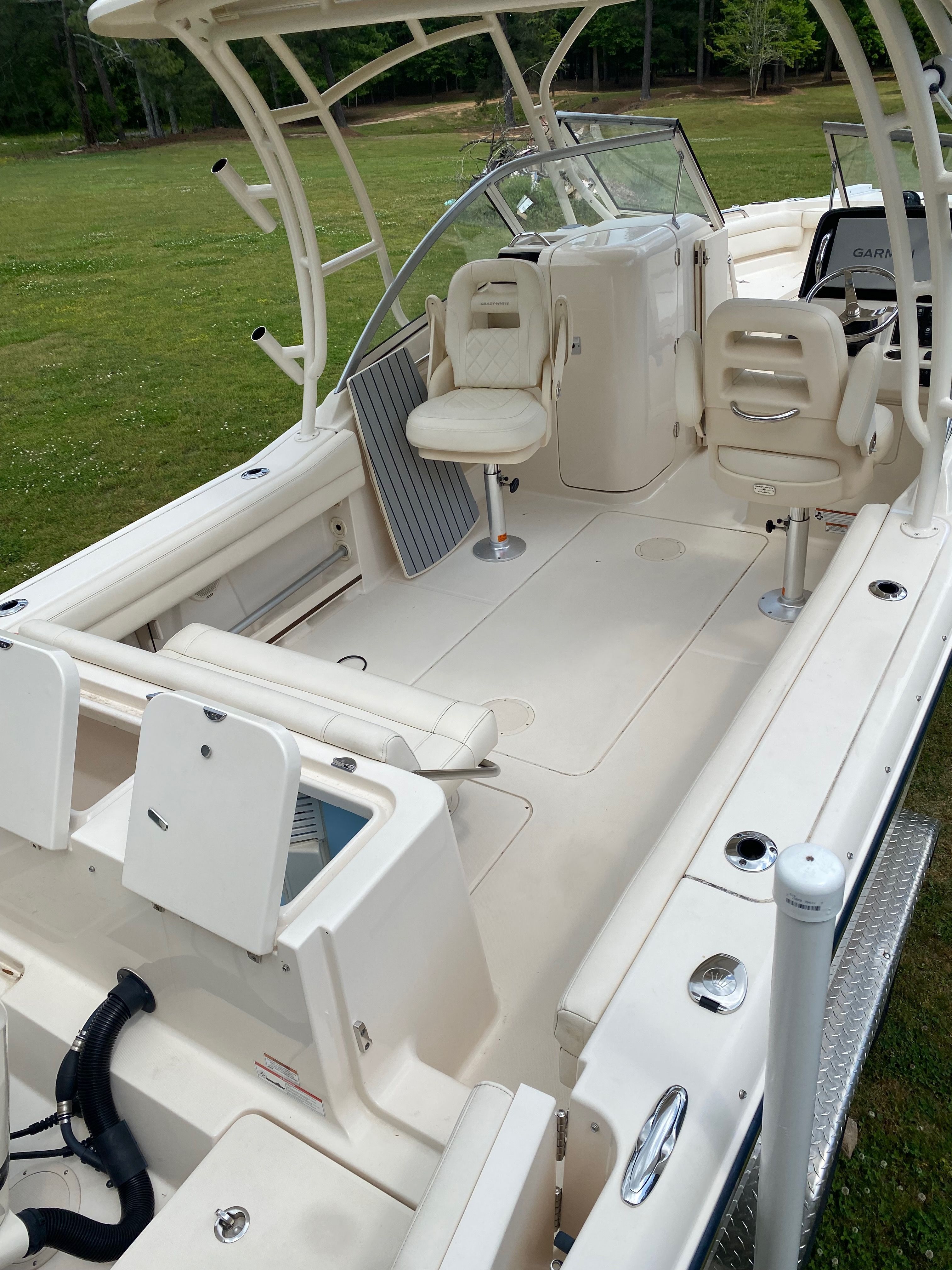 Interior view of a 2018 Grady-White Freedom 235 boat.