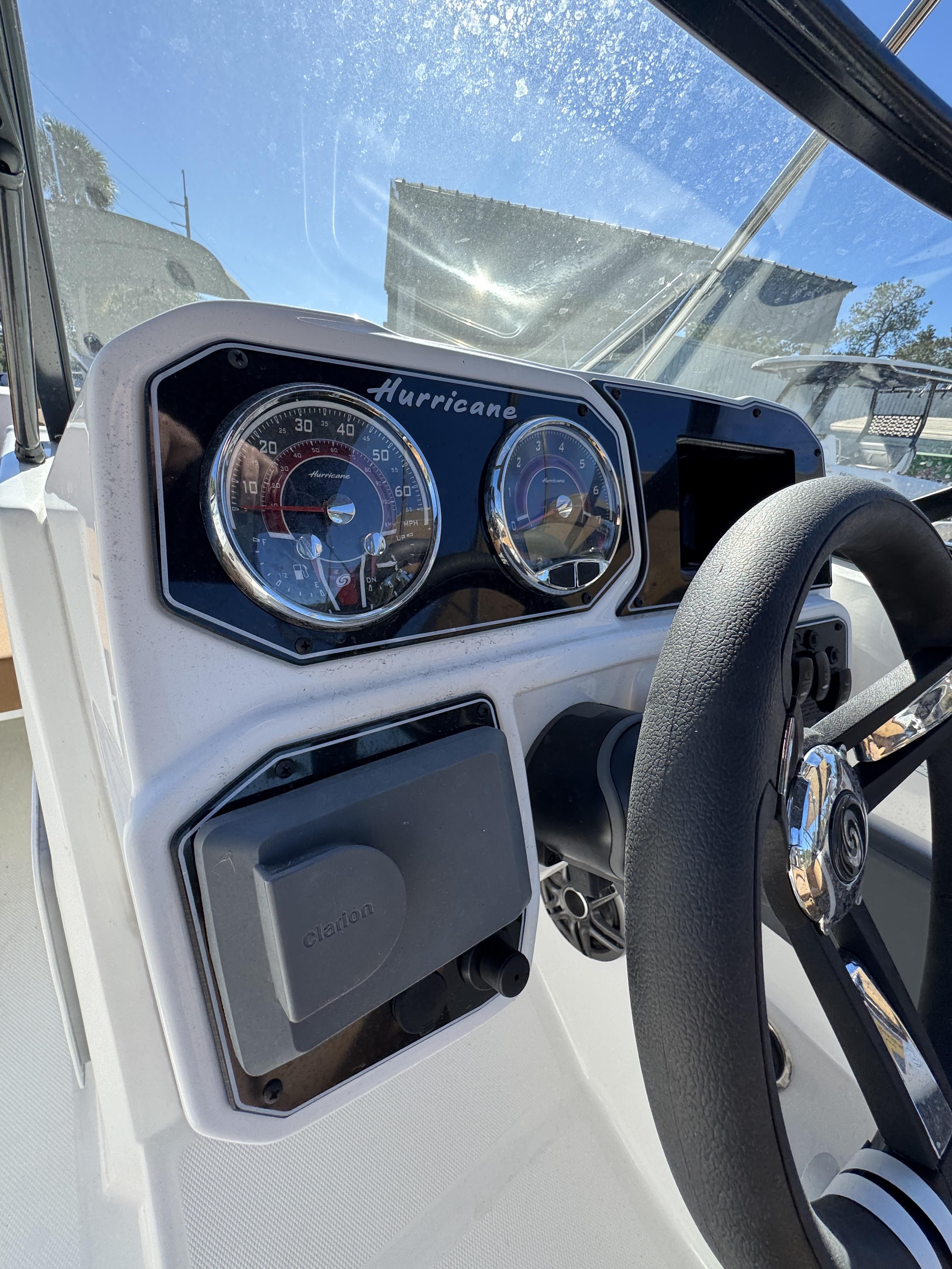 2026 Hurricane SunDeck OB SD 2050 OB - 20