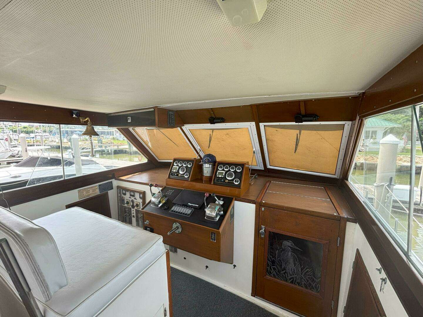 1972 Matthews 4 Flush Deck - Image 66