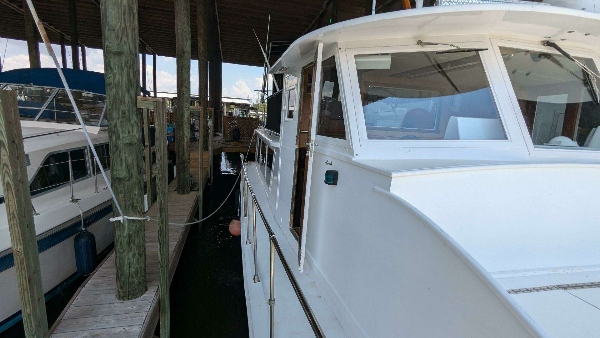 1966 Hatteras — - Image 34