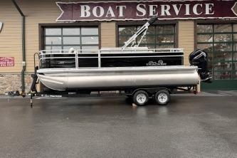 2026 Sun Tracker Fishin' Barge 20 DLX