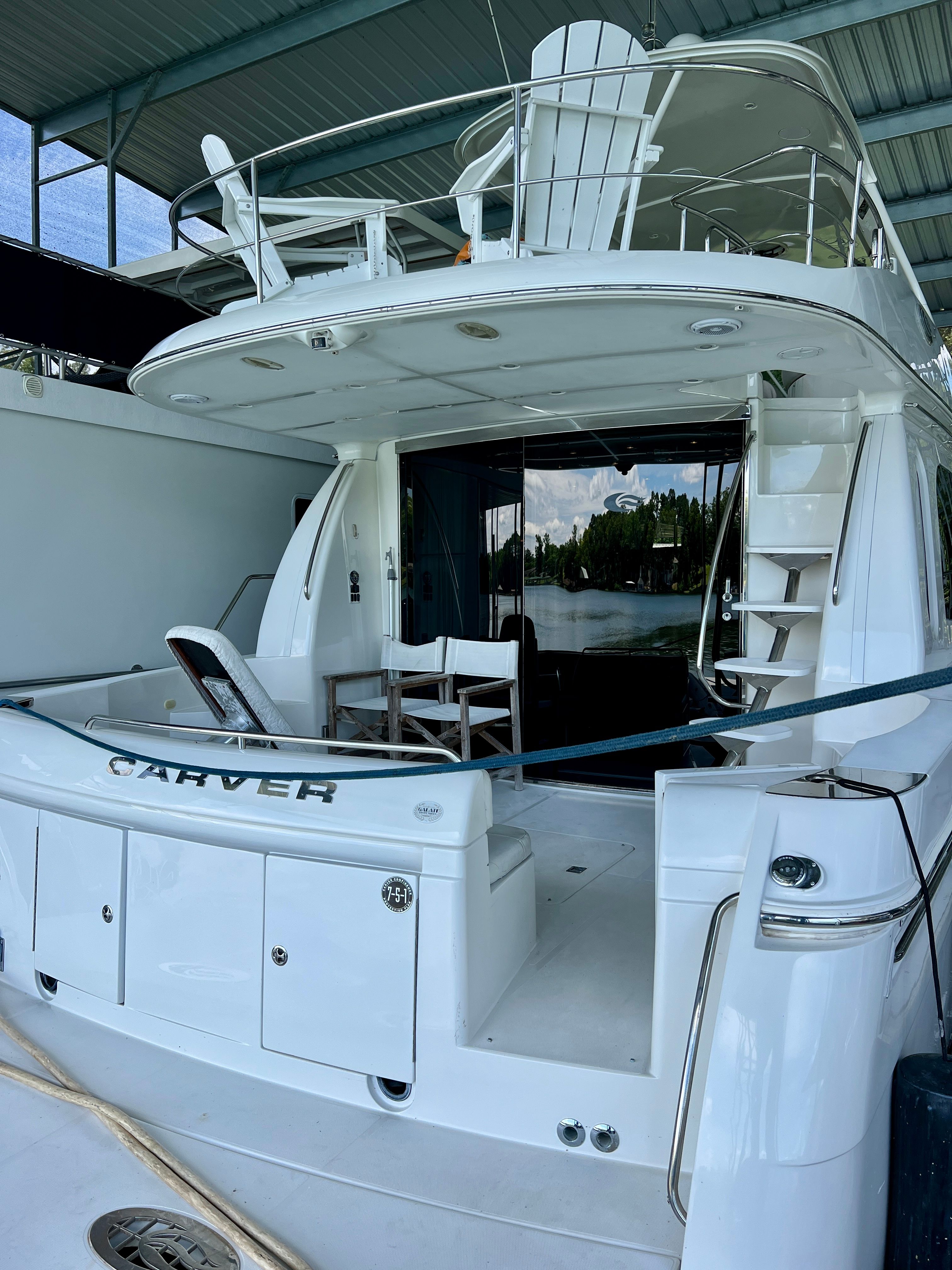 2005 Carver 560 Voyager Sky - 51