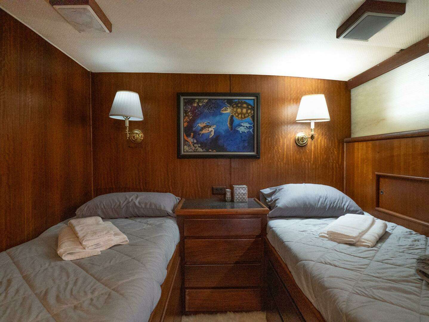 1975 Hatteras 58 Yacht Fisherman - Image 19