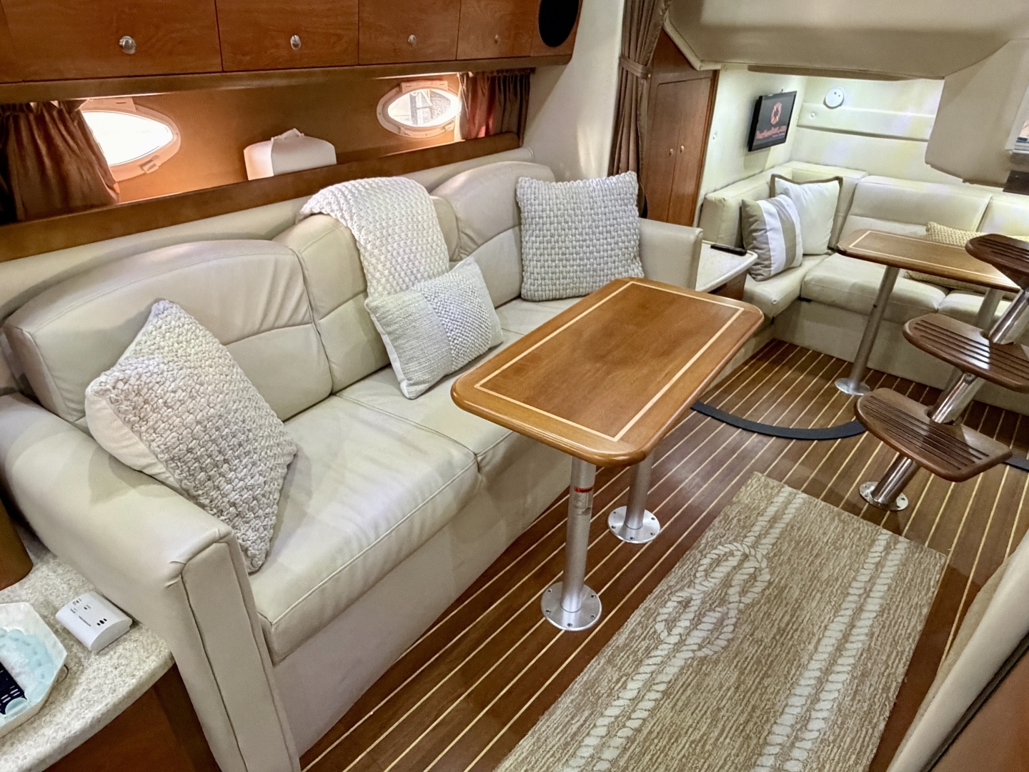2007 Rinker 350 Express Cruiser - Image 55