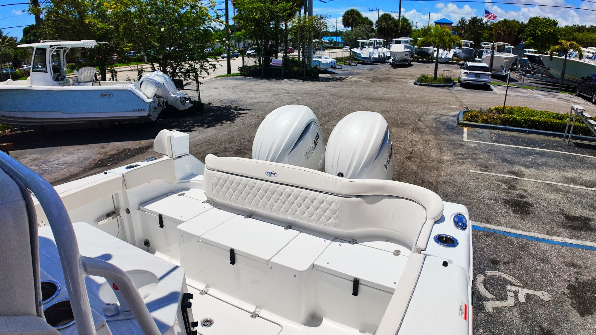 2027 Sea Hunt Ultra 265 SE - 10