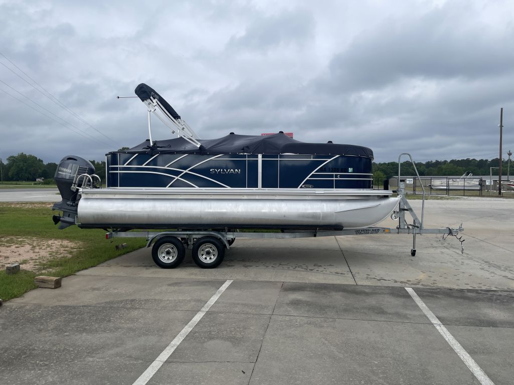 2022 Sylvan 820 PF Mirage