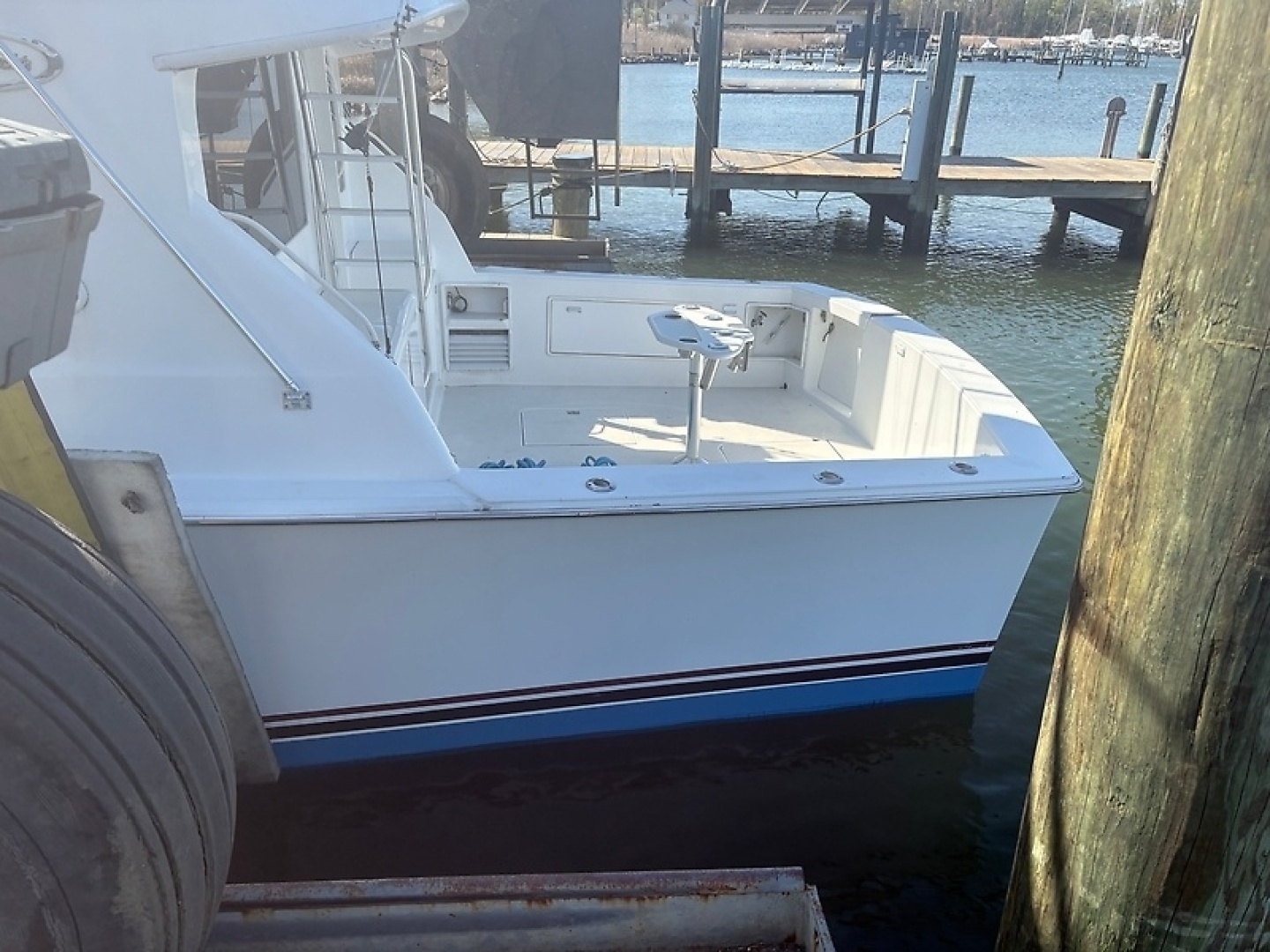1999 Ocean Yachts 40 - Image 10