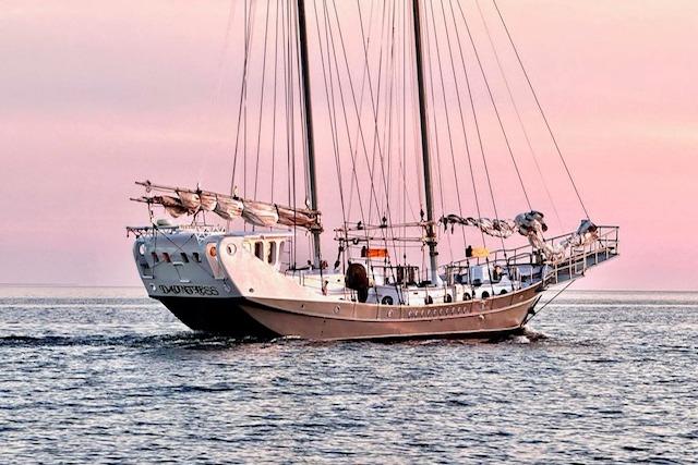 1989 Custom Schooner Liveaboard