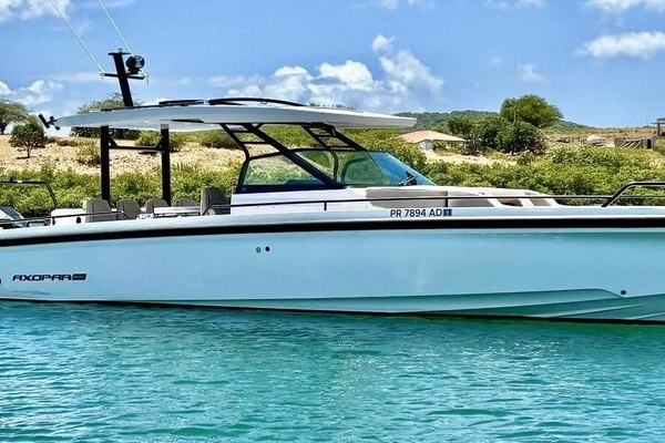 2024 Axopar Brabus 37 Sun-Top