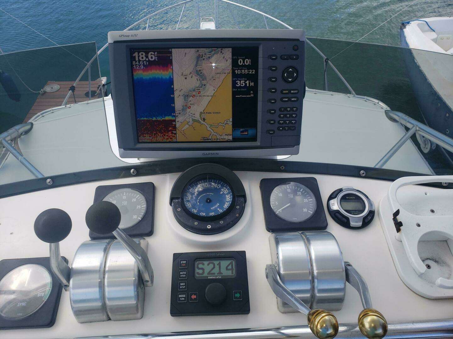 1999 Cabo Express Cruiser - Image 22