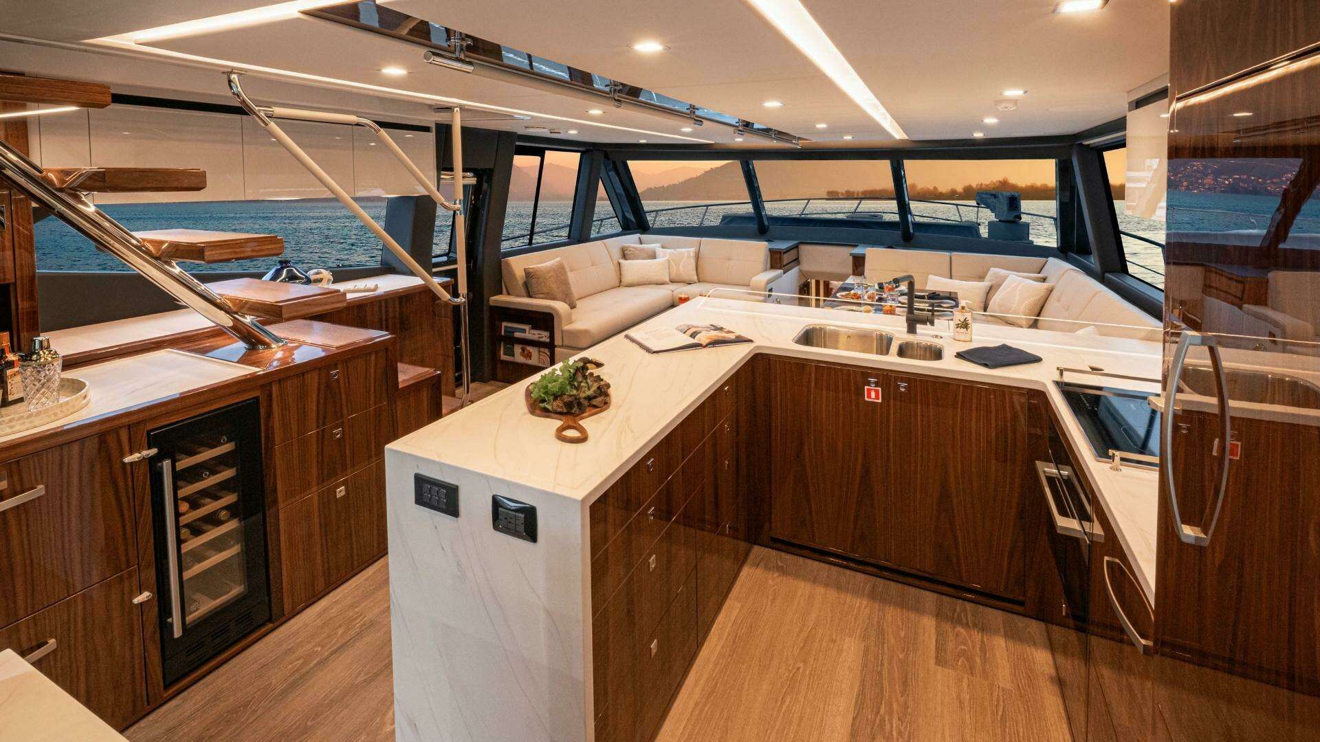 2026 Riviera 64 Sports Motor Yacht Series II - Image 8