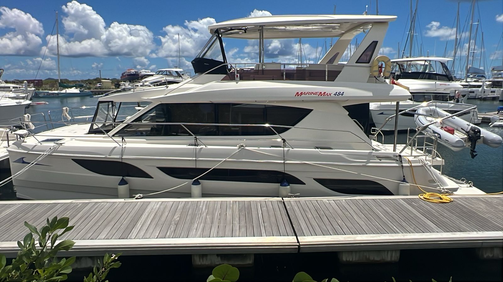 2017 Aquila 48