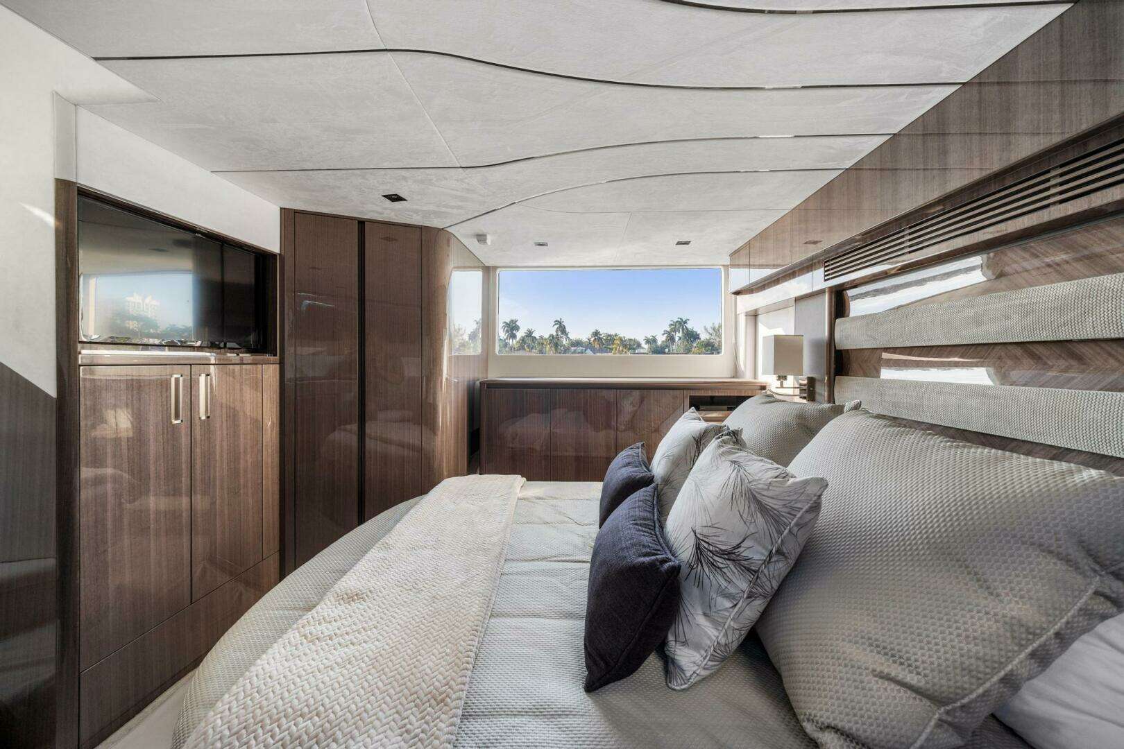 2025 Galeon 50 FLY - Image 26