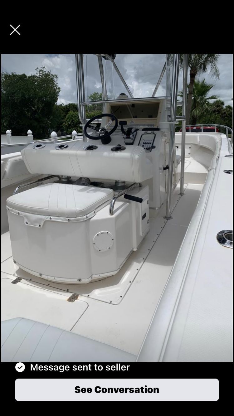 2004 Fountain 23 Center Console - 3