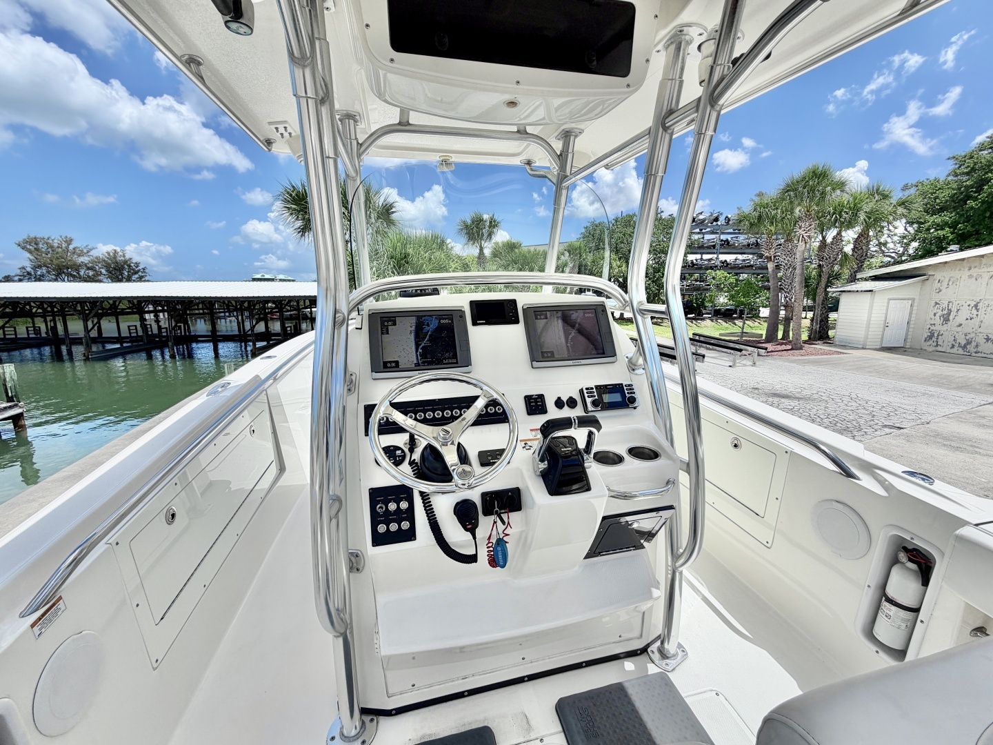 2013 Edgewater 318 CC - Image 3