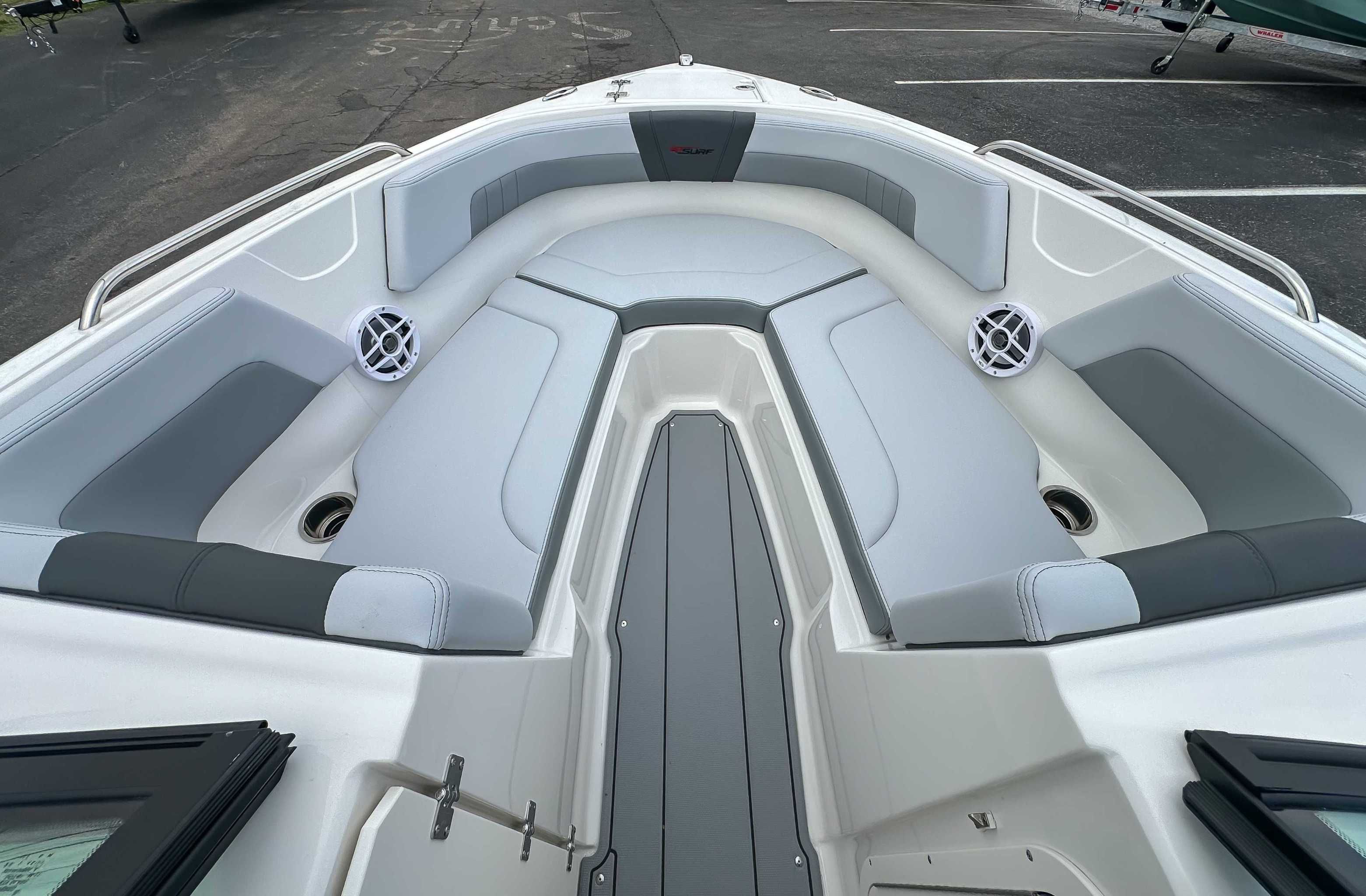 2026 Chaparral GTS 3 - 11
