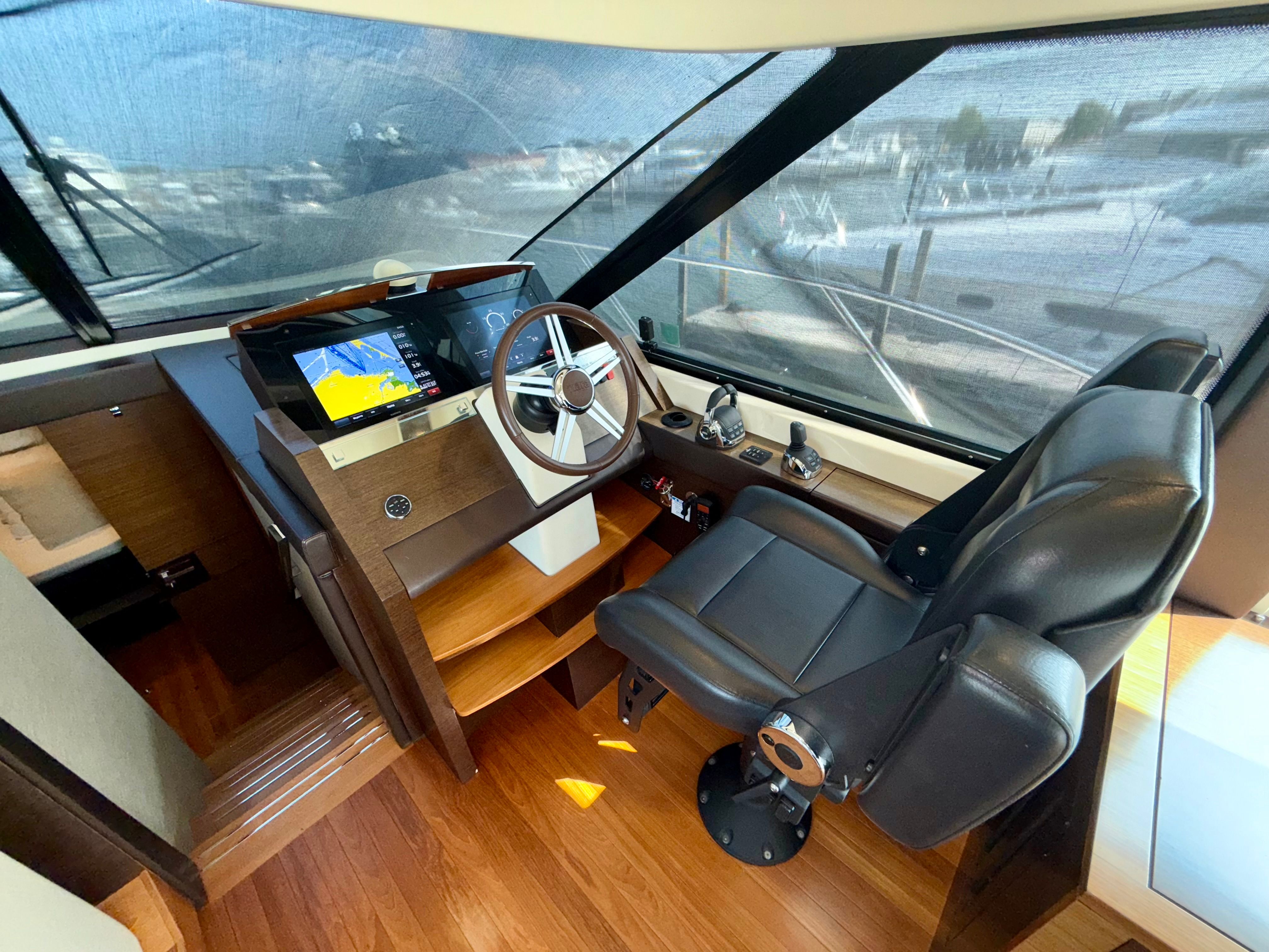 2014 Tiara Yachts 50 Coupe - 26