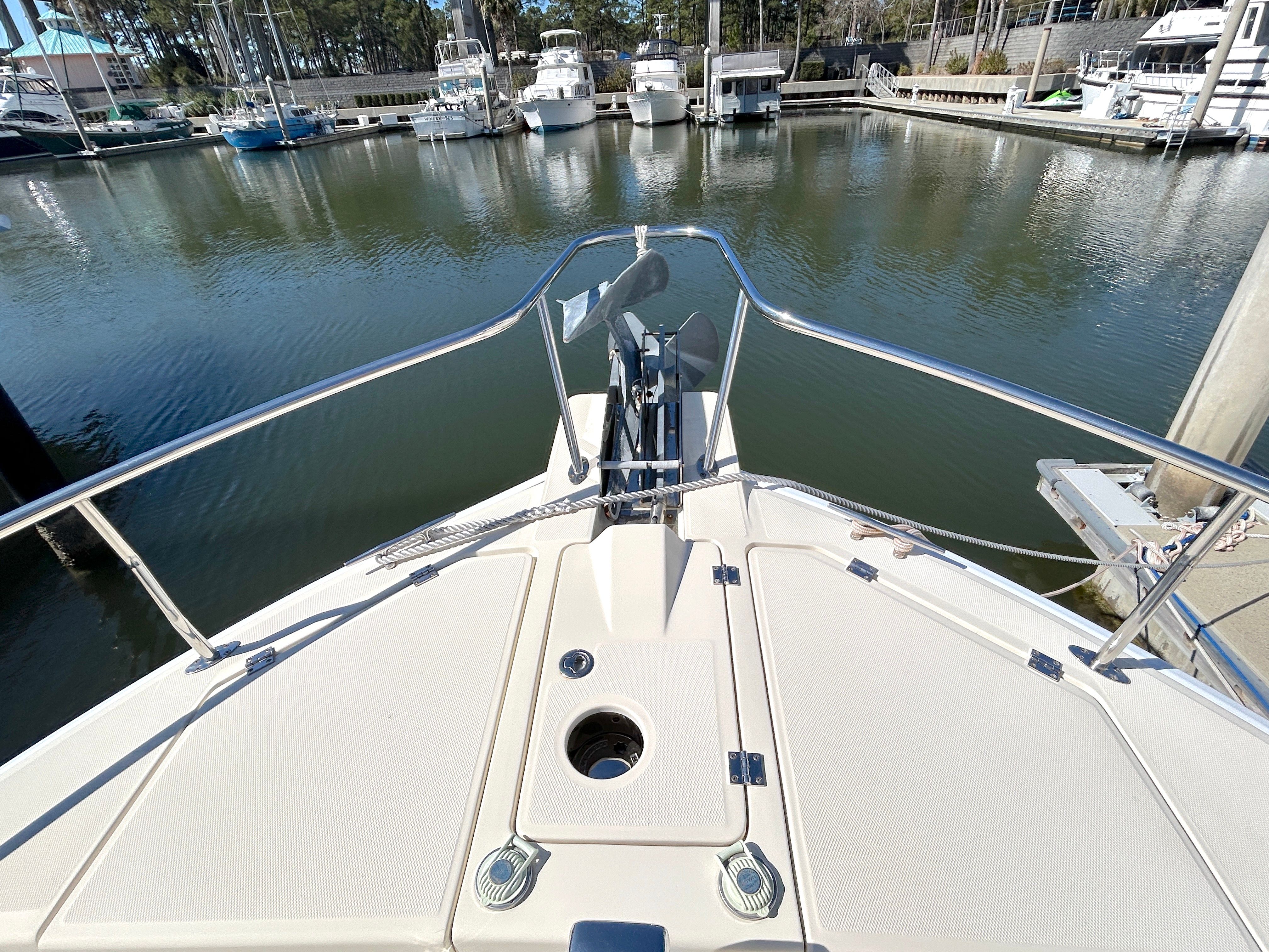 2004 Mainship 400 Trawler - 5