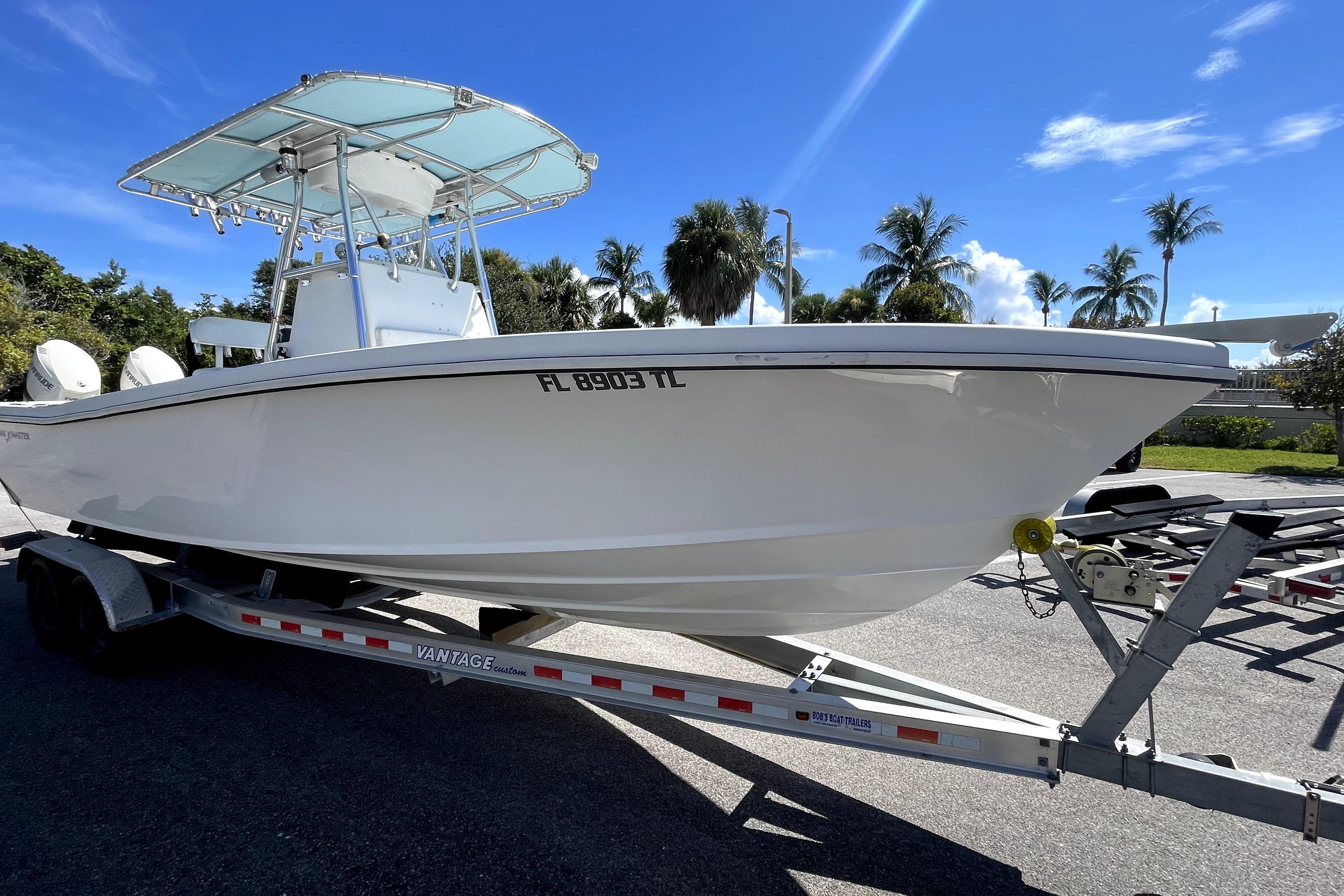 2013 Ocean Master 27