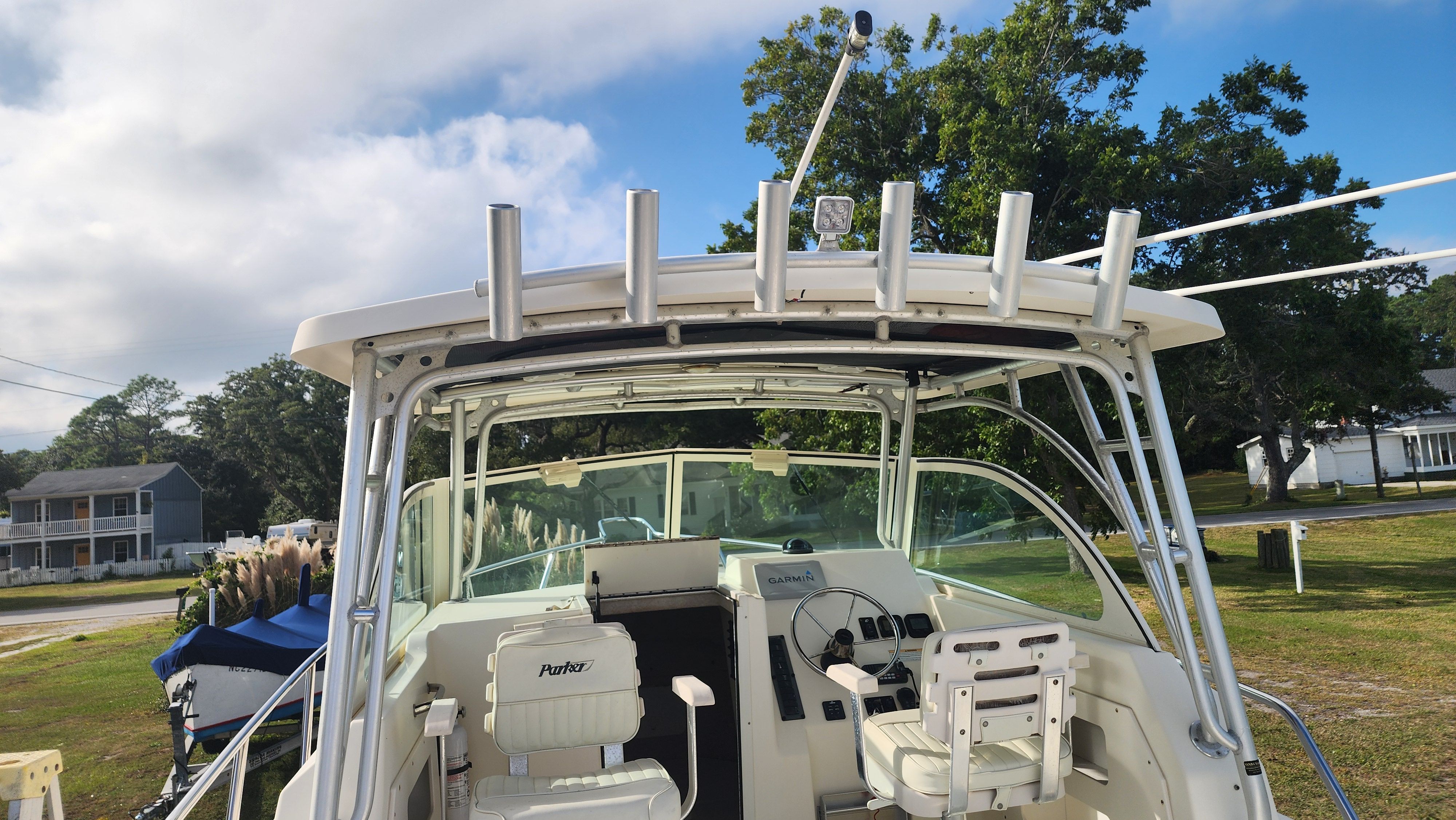 2007 Parker 2510 XL Walkaround - 7