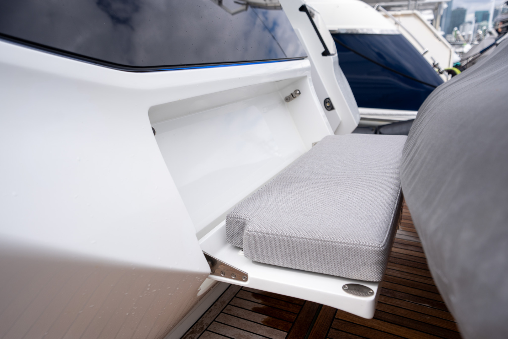 2025 Galeon 560 FLY - Image 70