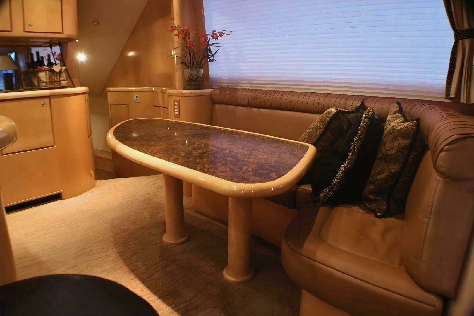 2001 Donzi 73 Sport Yacht - Image 18