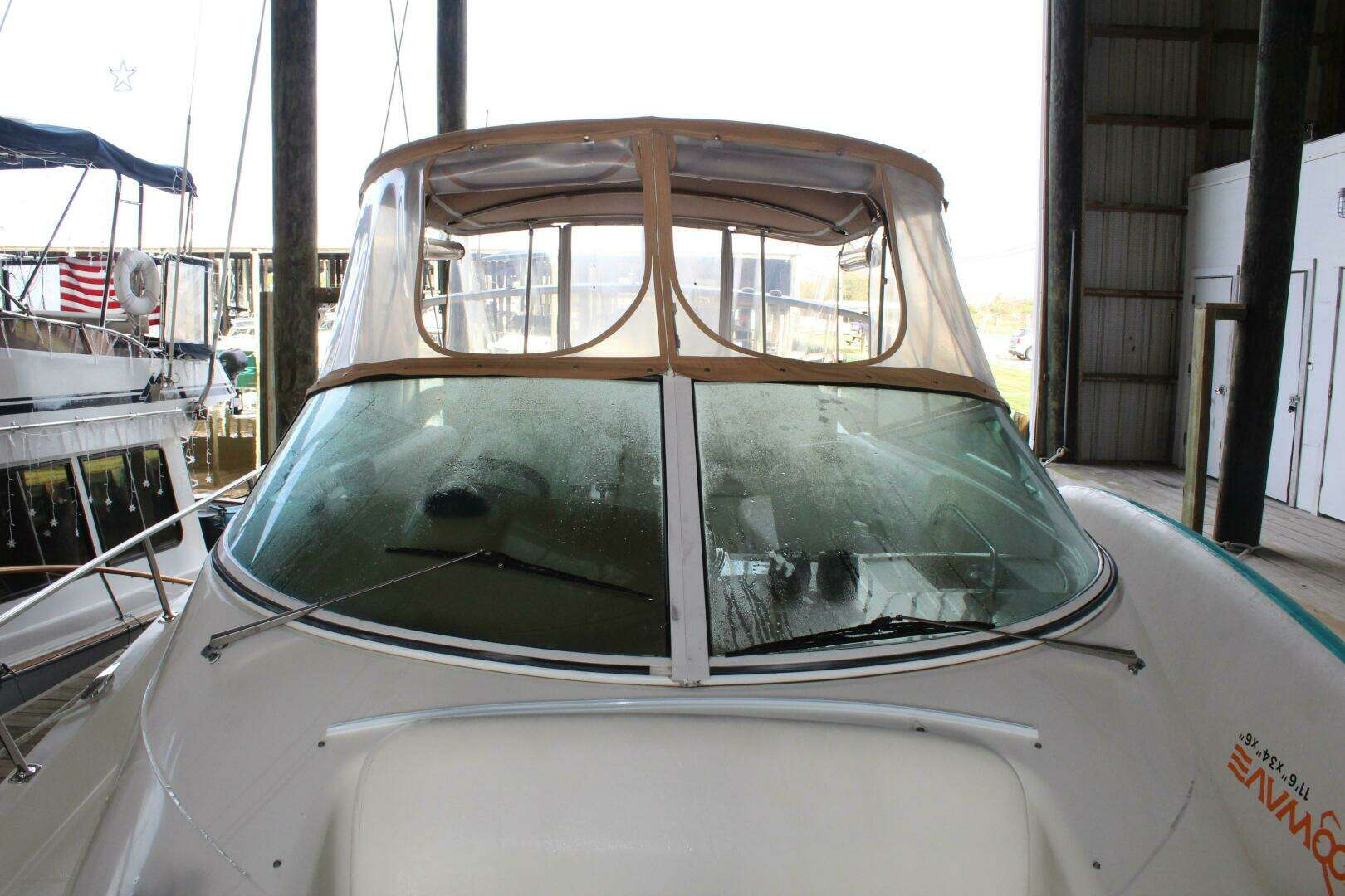 2004 Carver 360 Mariner - Image 4