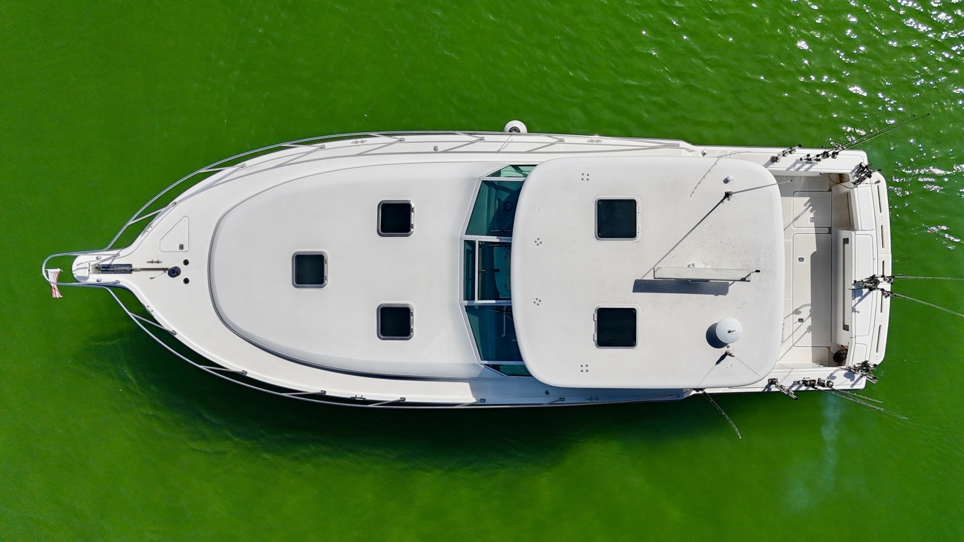 1999 Tiara Yachts 4100 Open - Image 15
