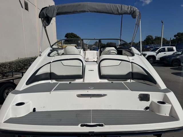 2019 Yamaha Boats SX210 - 5