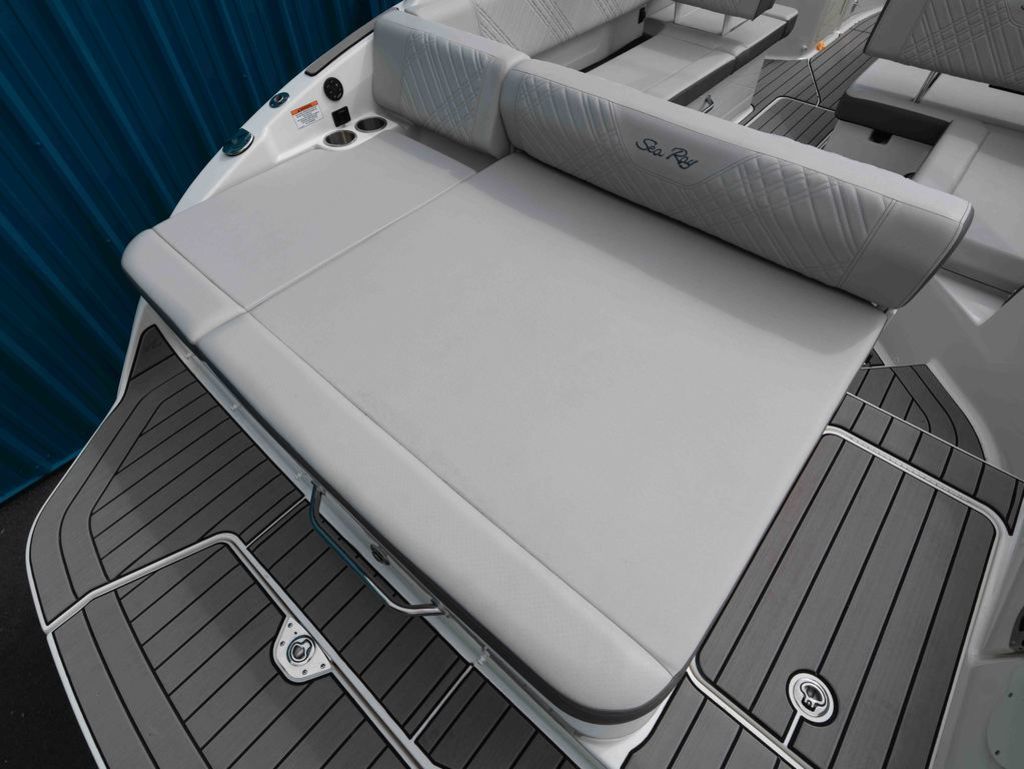 2025 Sea Ray SDX 250 - 4