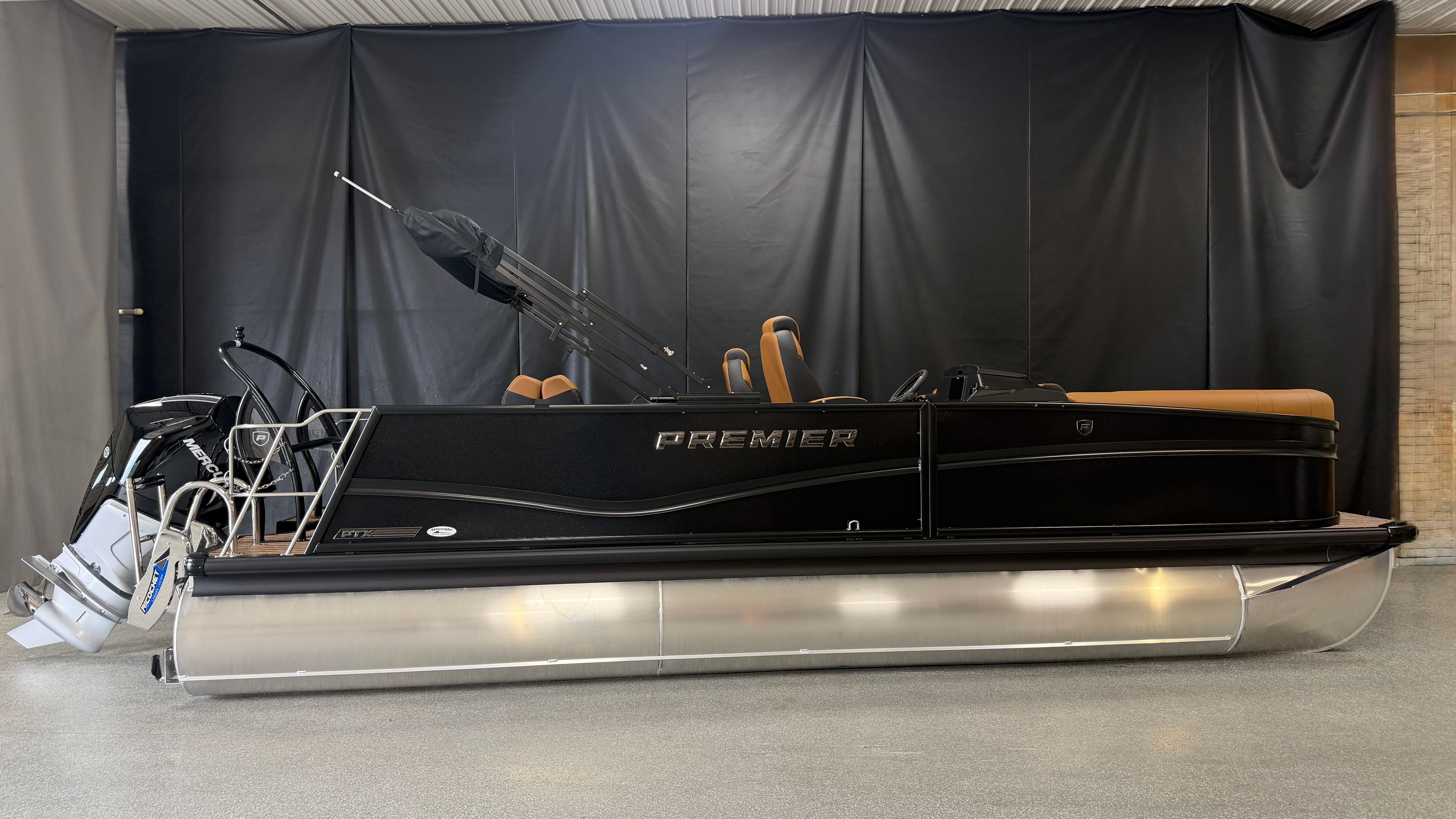 2026 Premier 230 Solaris