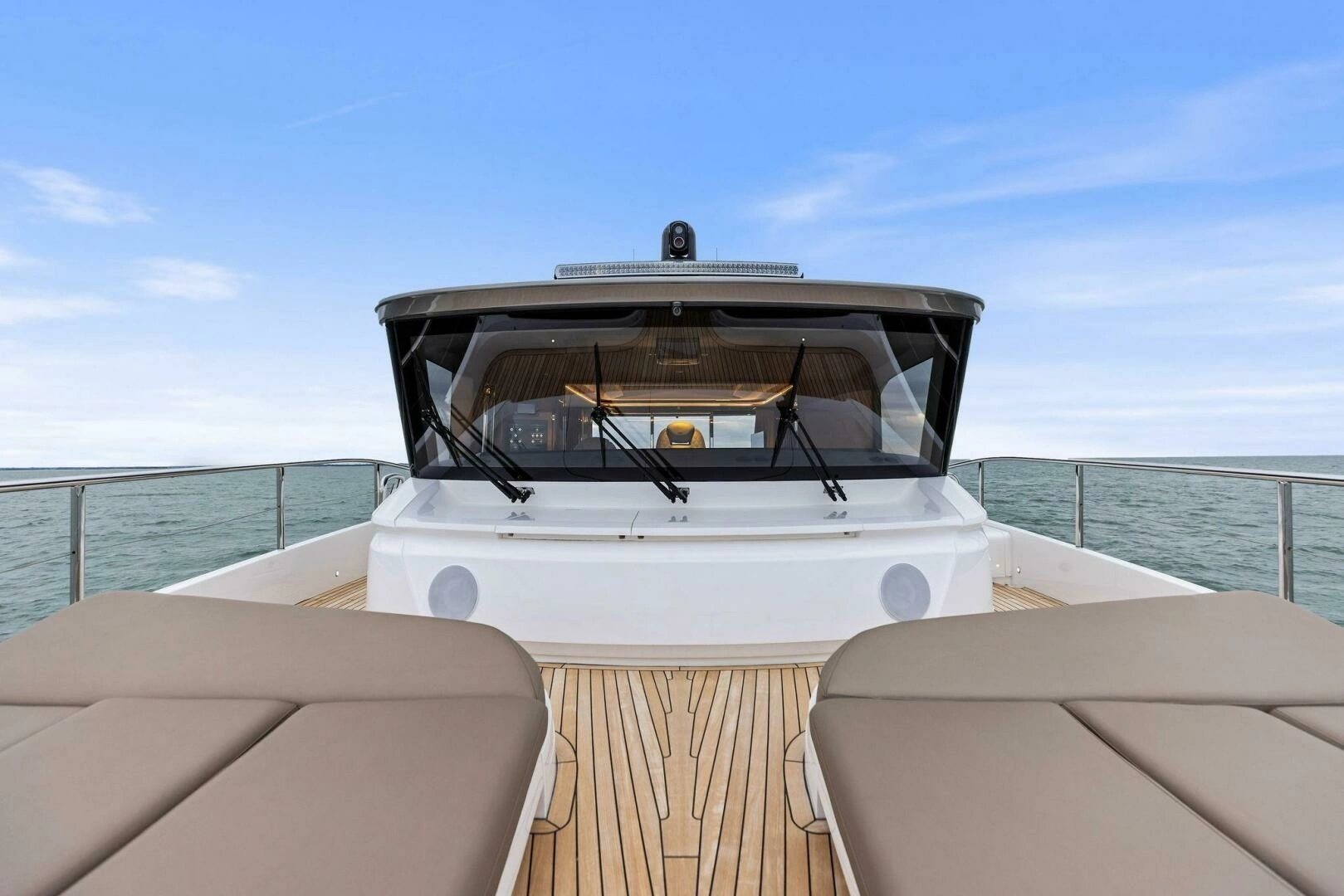 2024 Princess X80 - Image 18