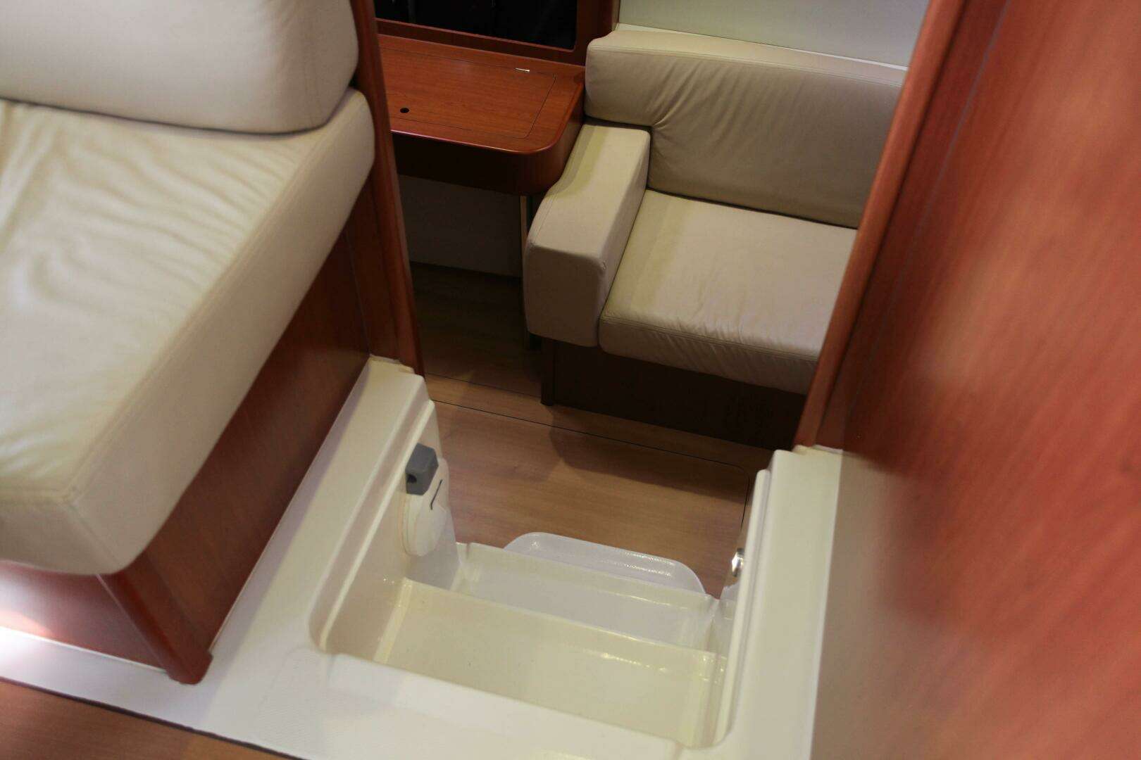 2012 Leopard owners version never in charter - Image 144