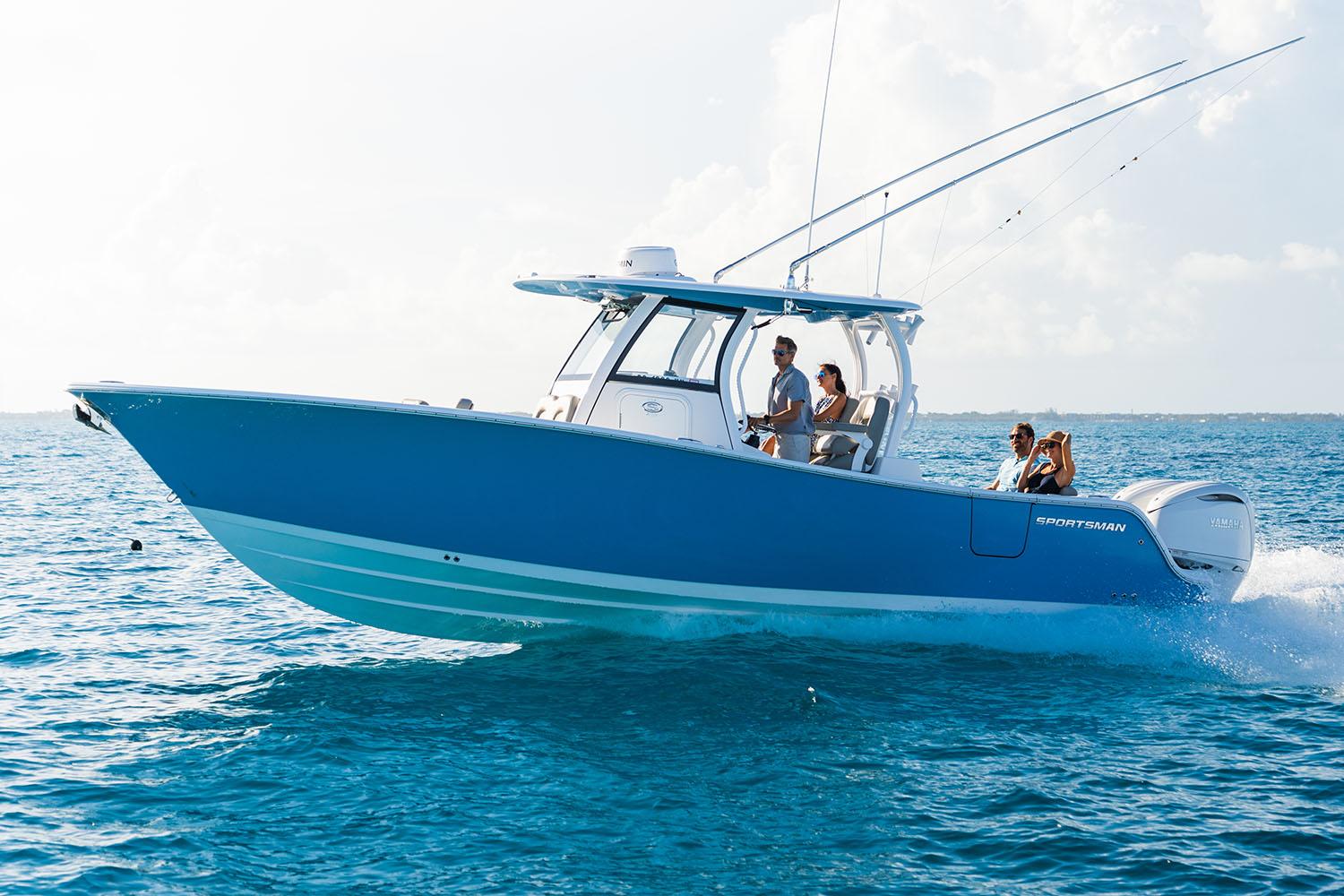2027 Sportsman Open 302 Center Console