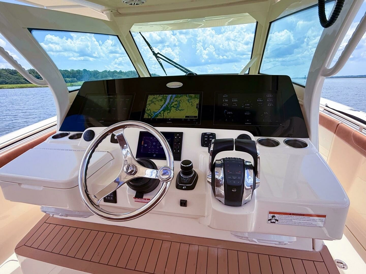 2020 Scout 380 LXF - Image 70