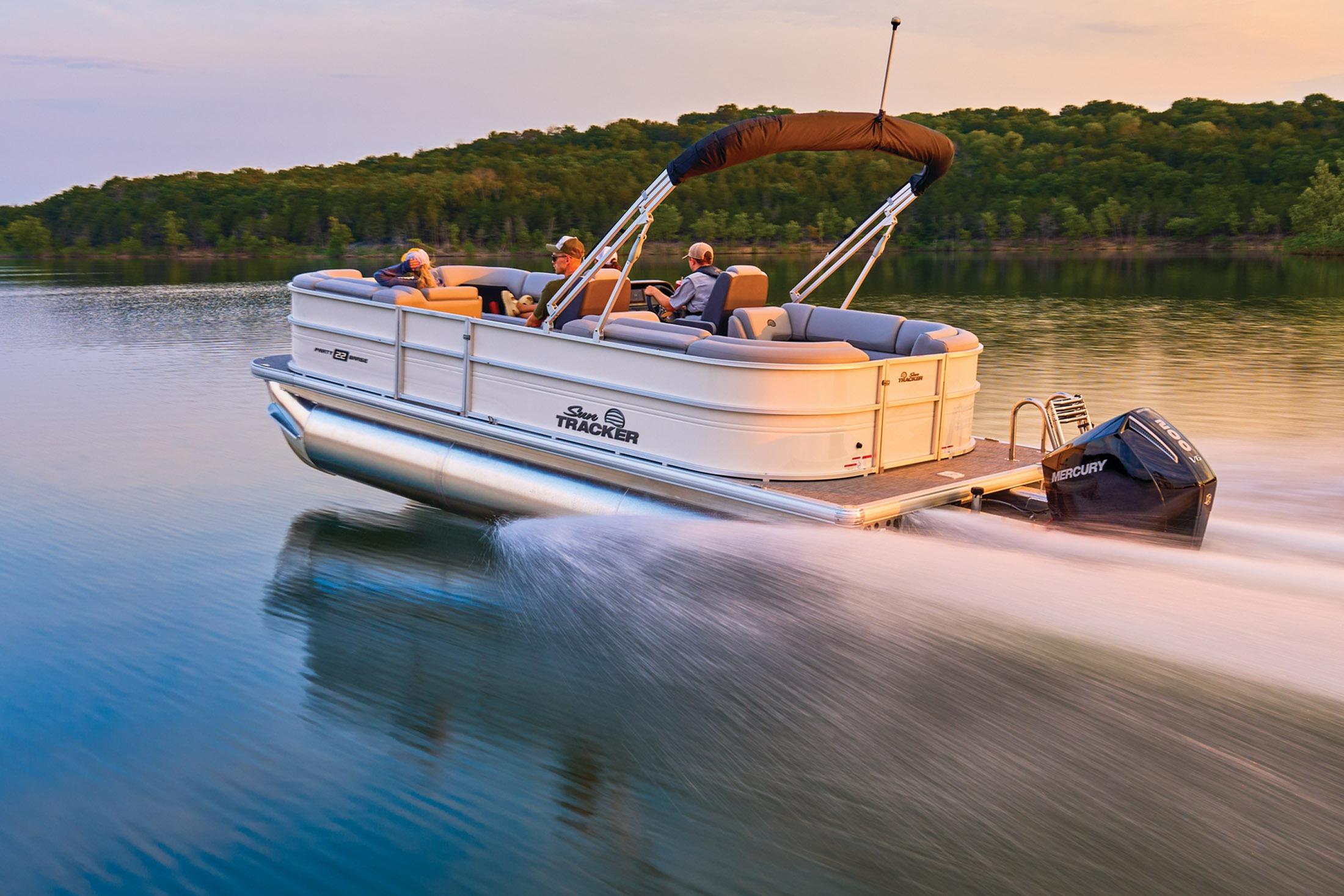 2026 Sun Tracker Party Barge 22 XP3 - 4