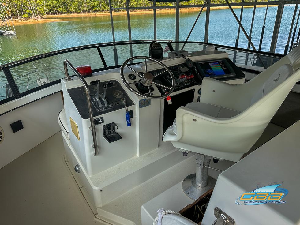 1989 Carver 3807 Aft Cabin Motor Yacht - 68