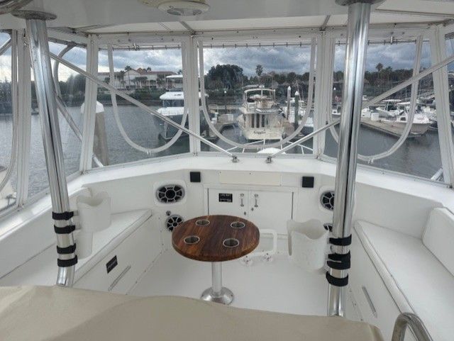 1986 Hatteras 52C - 3