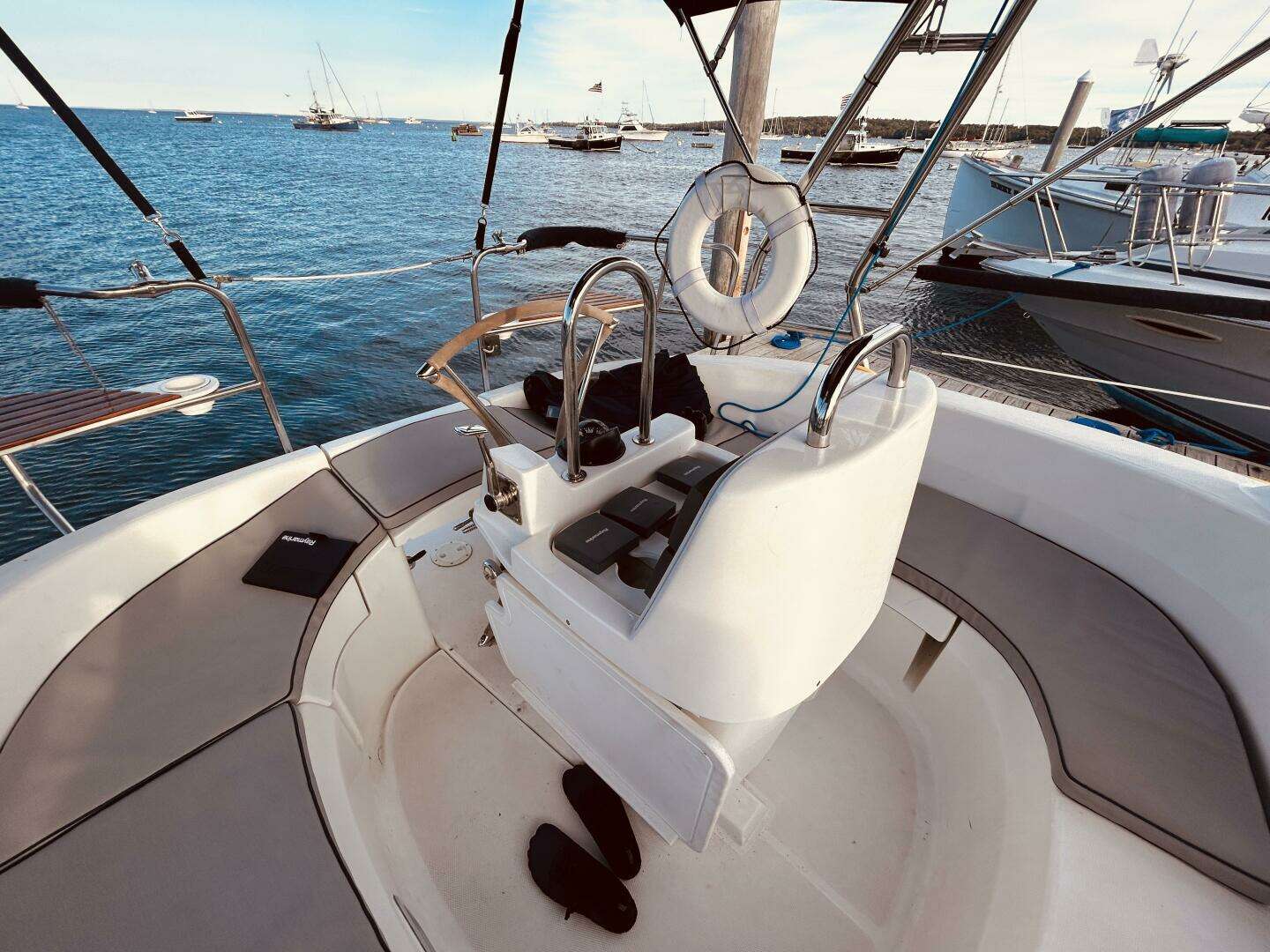 2003 Hunter 386 - Image 7