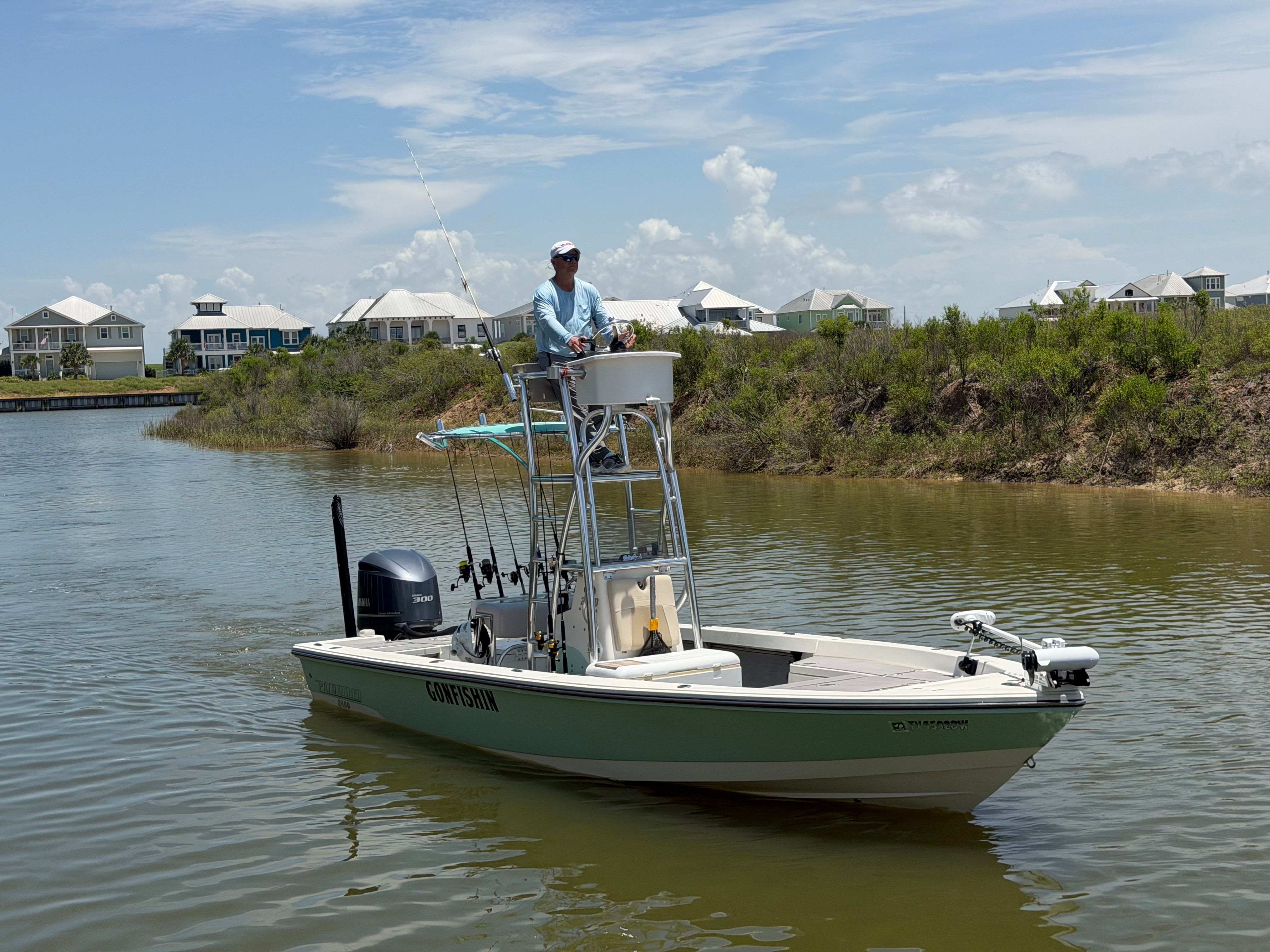 2013 Pathfinder 2400 TRS