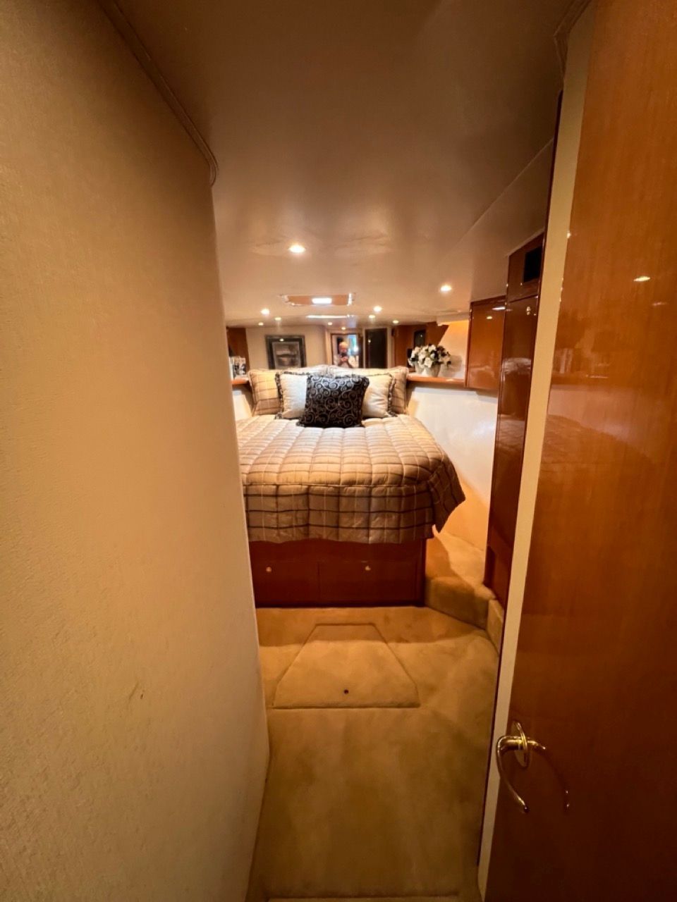 2002 Viking 61 Enclosed Bridge - 96