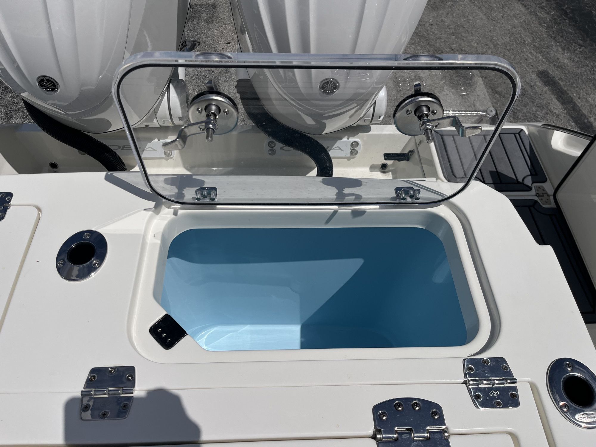 2026 Cobia 285 Open Center Console - 31