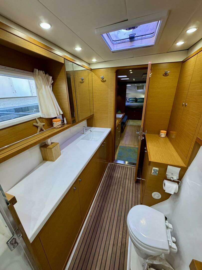 2012 Lagoon 450 F - Image 23
