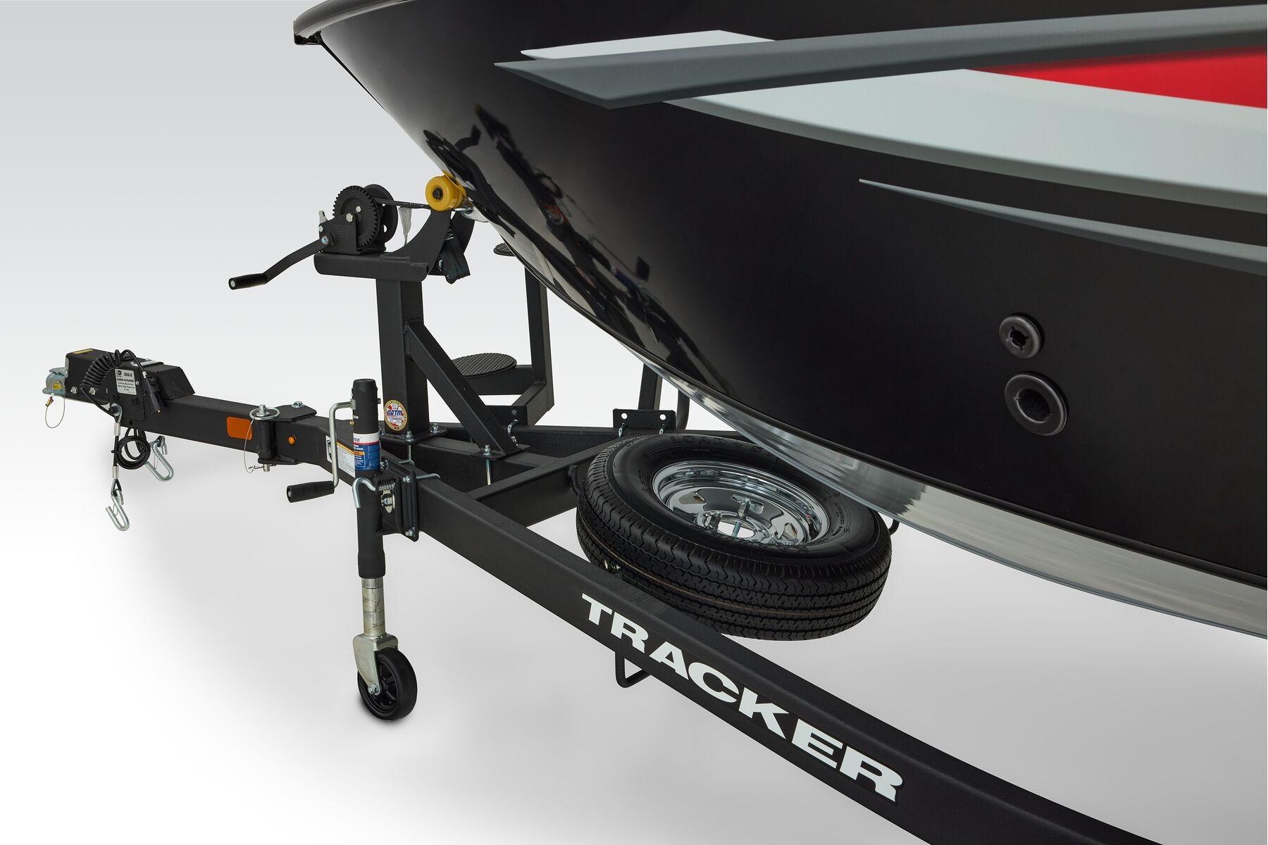 2026 Tracker Targa V-19 WT - 25
