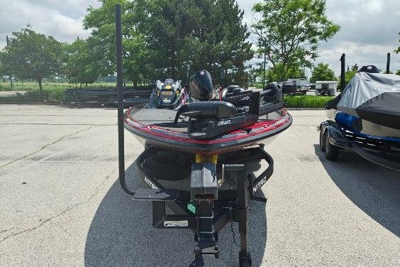 2022 Nitro Z21 XL Pro boat on trailer in outdoor setting.