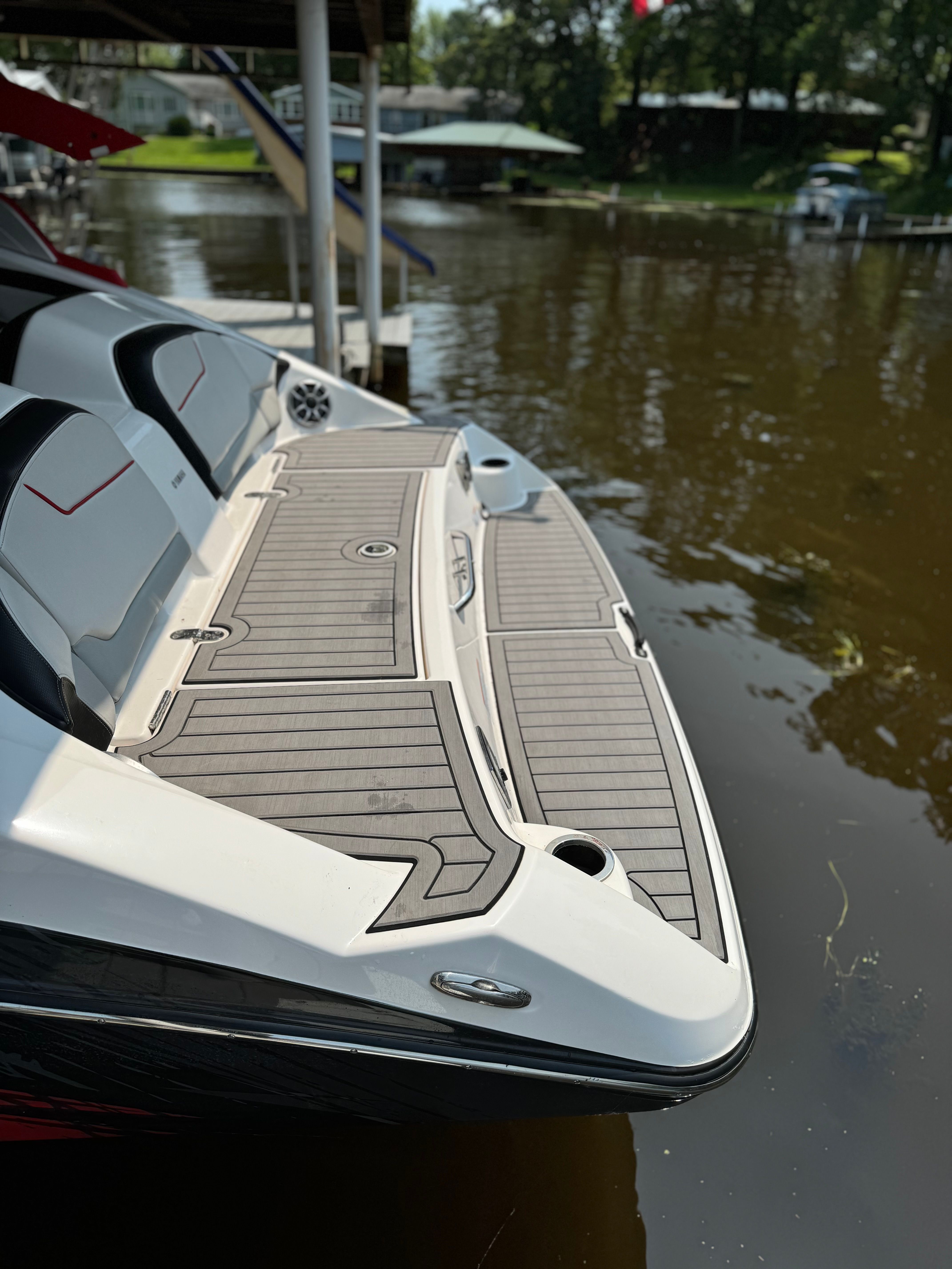 2018 Yamaha Boats 212X - 4