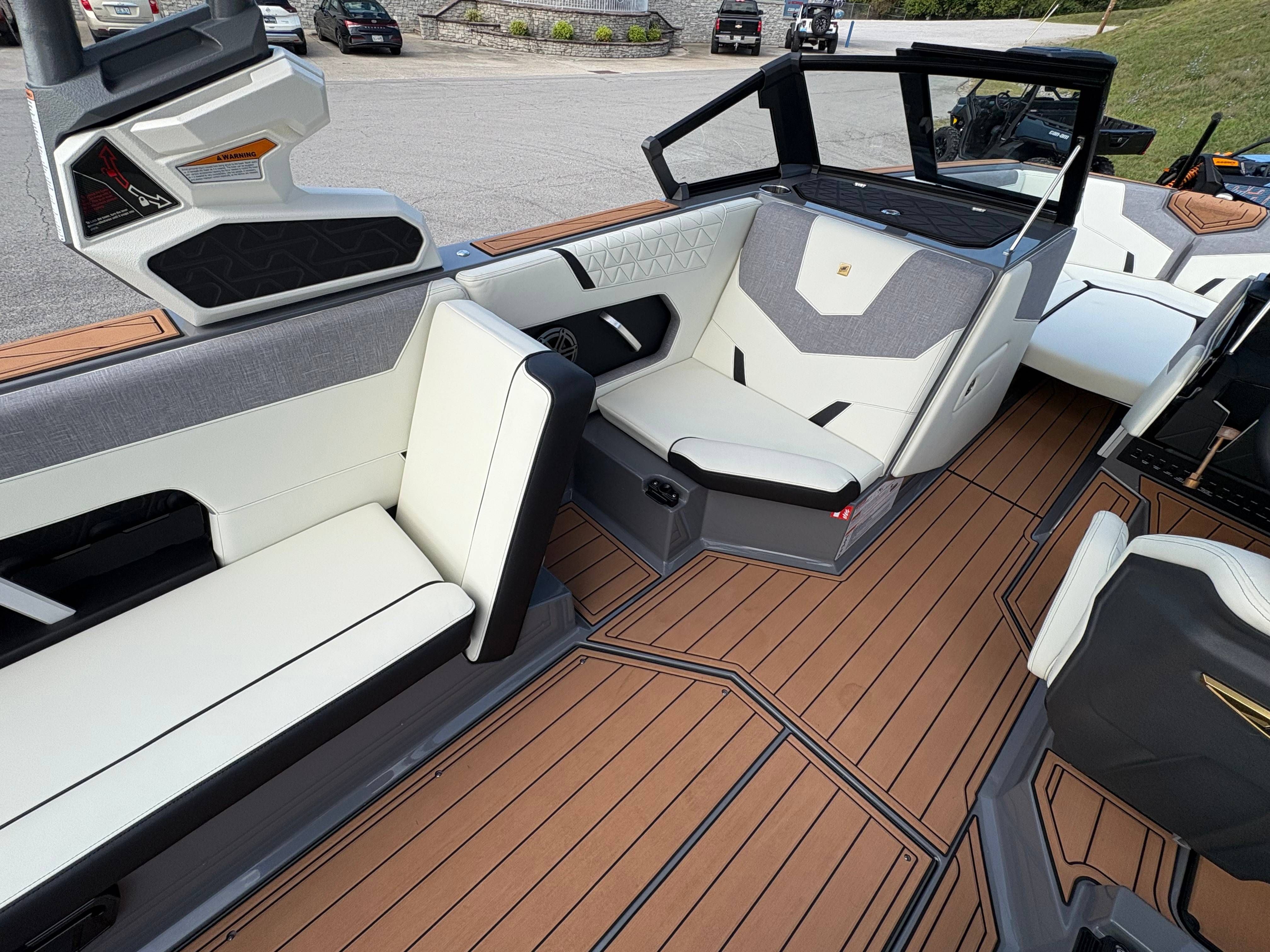 2026 Nautique GS24 - 20